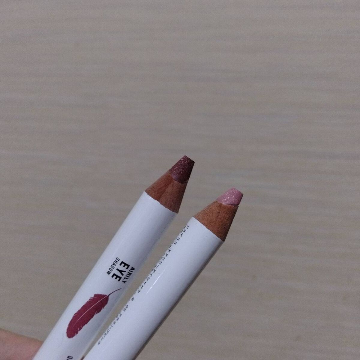 ジョイココ エアリーアイシャドウ/Joy.coco(ジョイココ)/単色アイシャドウを使ったクチコミ（3枚目）