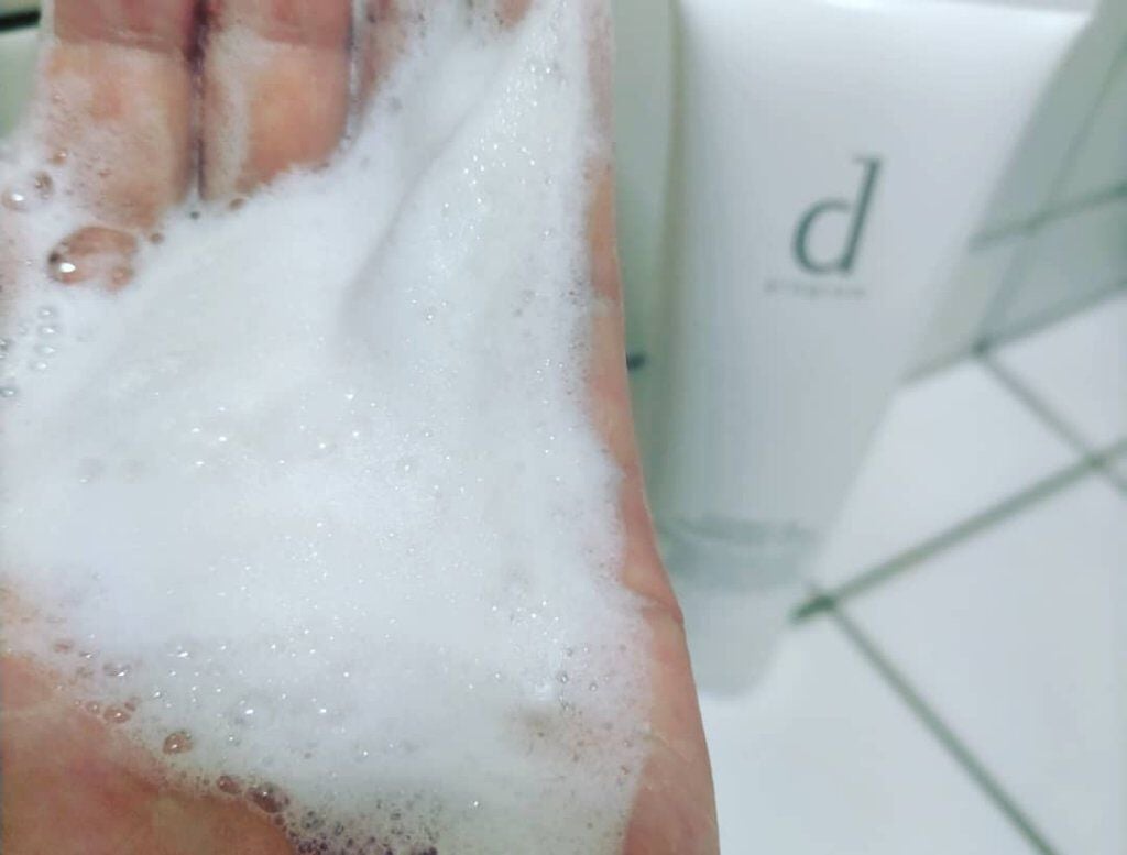 エッセンスイン クレンジングフォーム/d プログラム/洗顔フォームを使ったクチコミ(4枚目)