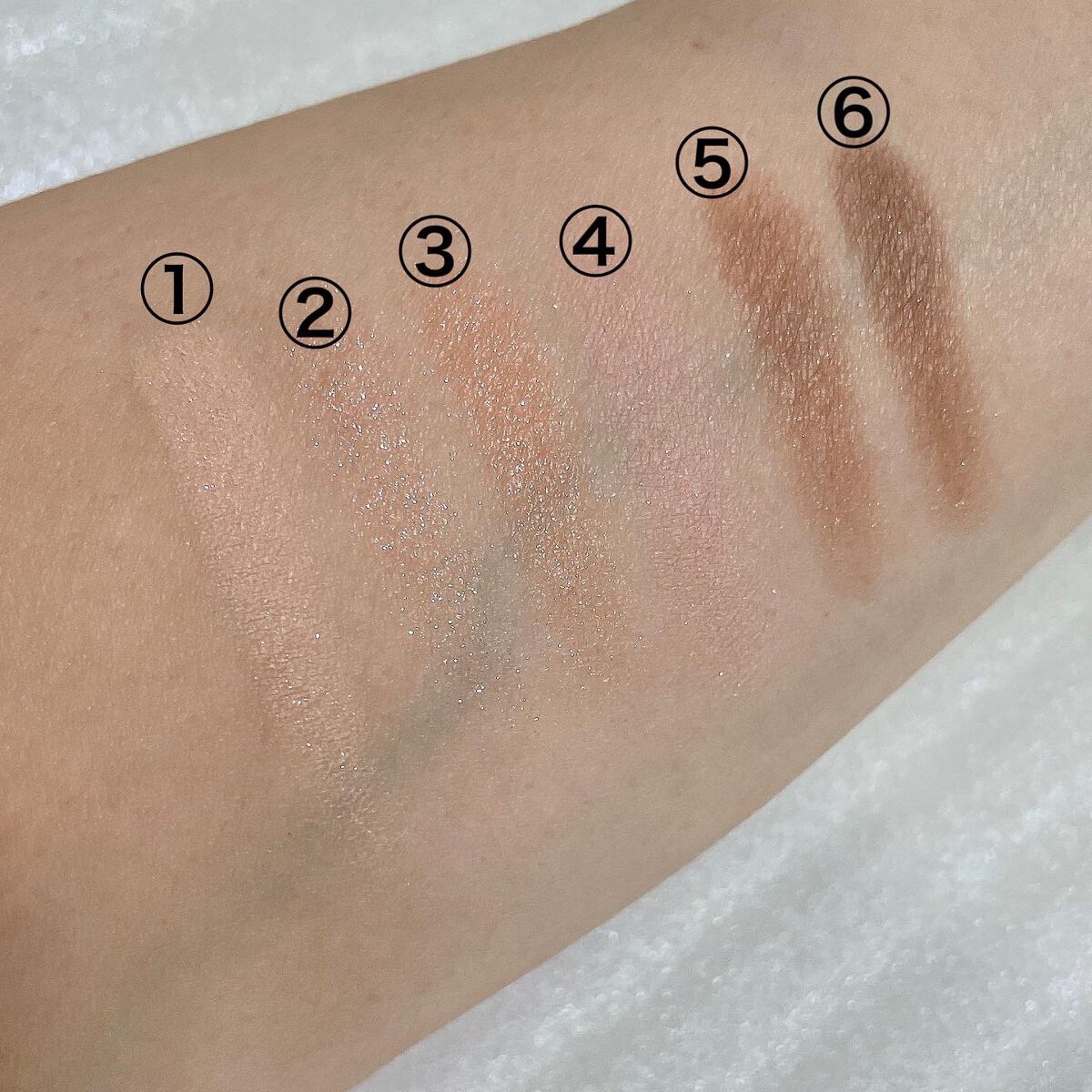 アイ ヴィーガン シアーパレット/AMUSE/アイシャドウパレットを使ったクチコミ(3枚目)