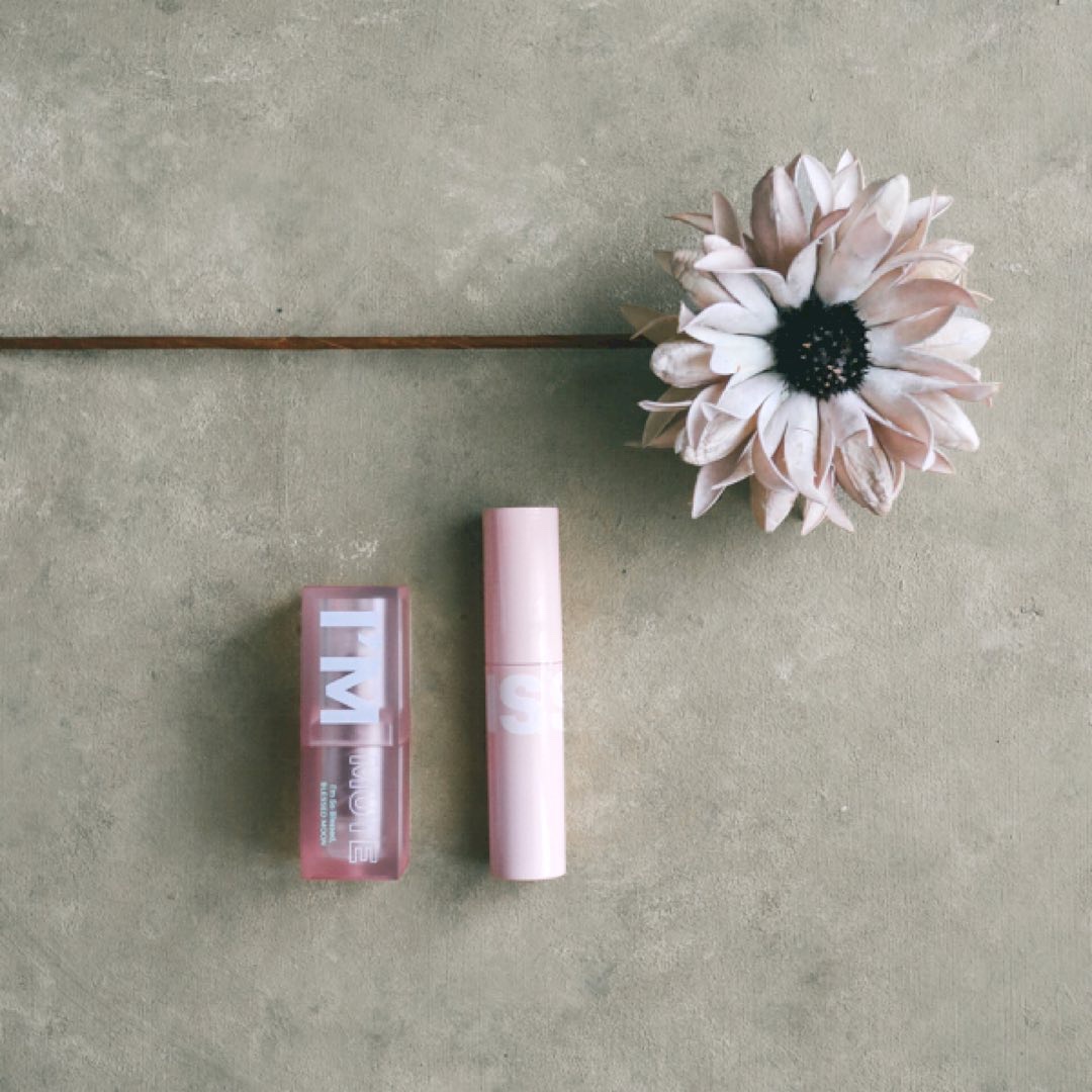 フラッフィリップティント 07 ユアローズ/BLESSED MOON/リップティントを使ったクチコミ（2枚目）