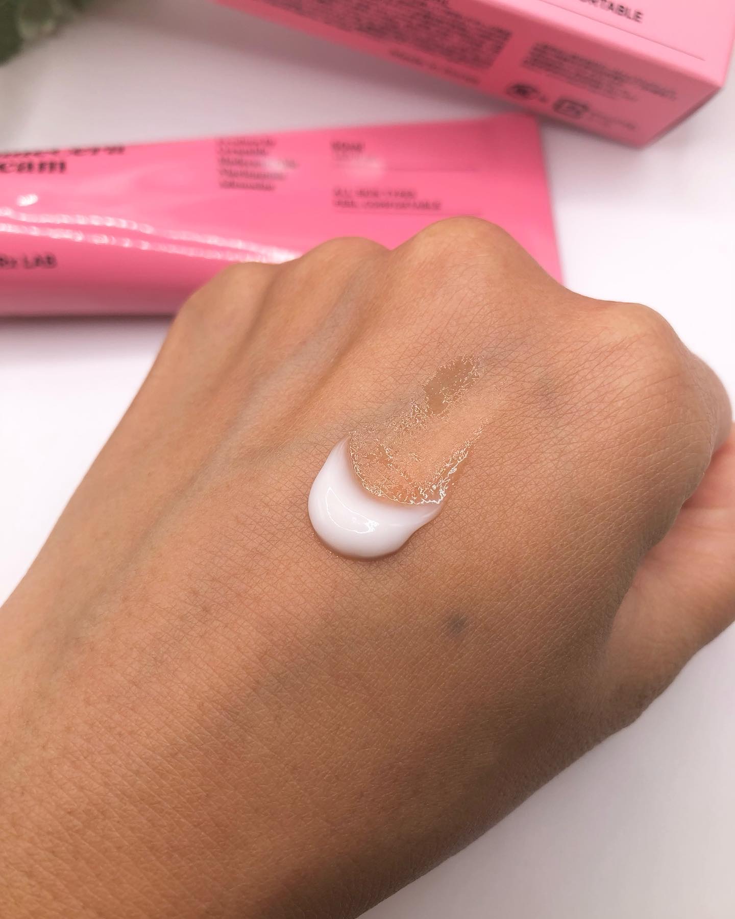 マデセラクリーム/SKINRx LAB/フェイスクリームを使ったクチコミ（3枚目）