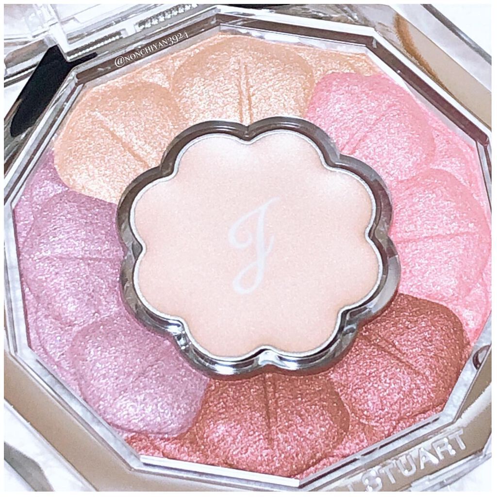 ジルスチュアート ブルーム ミックスブラッシュ コンパクト 19 flower carpet (限定色)/JILL STUART/パウダーチークを使ったクチコミ（3枚目）