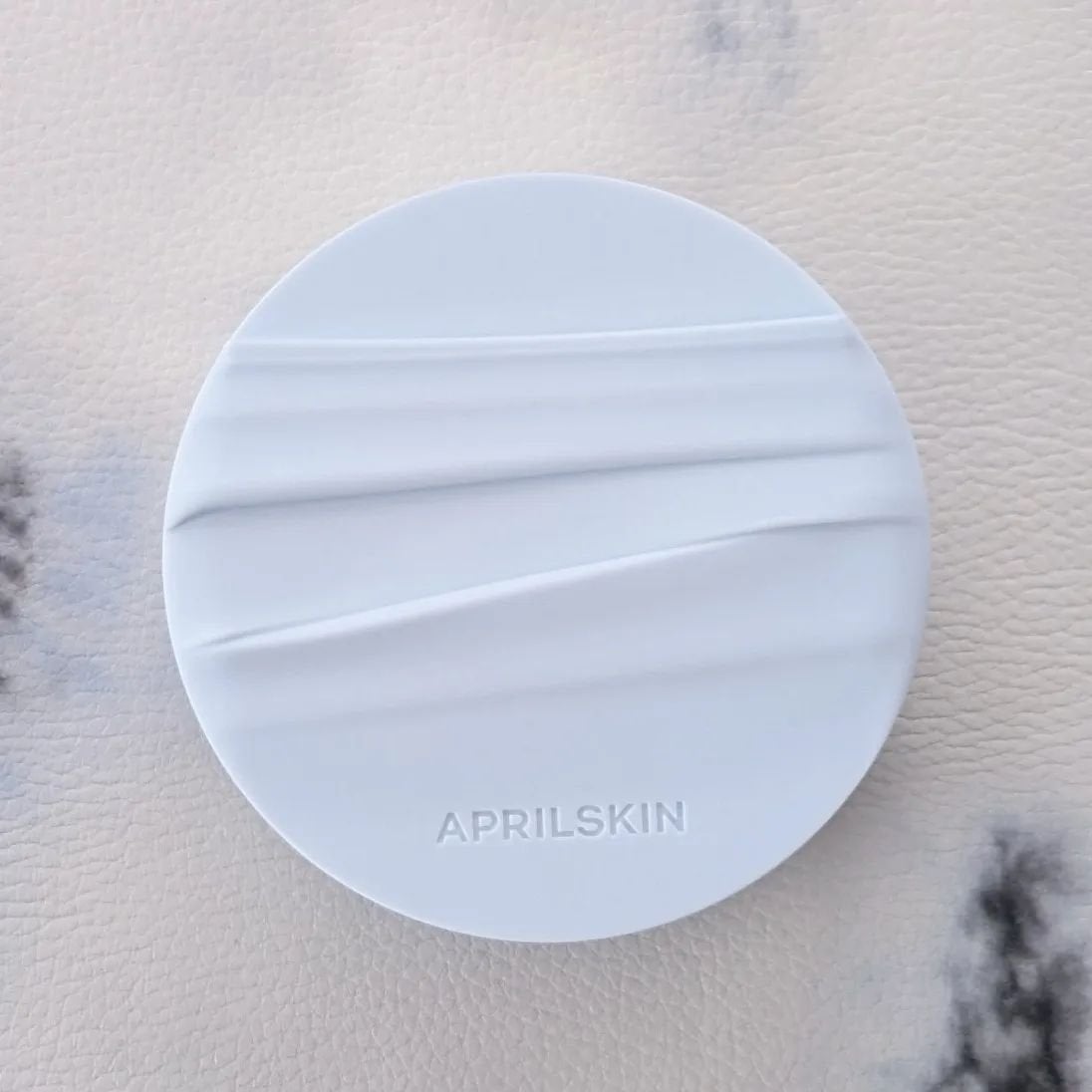 グロー マットクッション/APRILSKIN/クッションファンデーションを使ったクチコミ(2枚目)