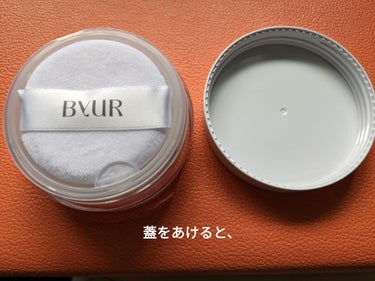 ByUR セラムフィット ルースフェイスパウダーのクチコミ「ByURのセラムフィット ルースフェイスパウダーです☆
色は、01番のセミマットな質感のトラン.....」（3枚目）