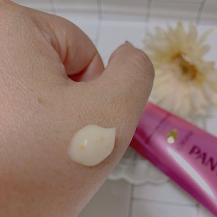 ミラクルズ カラーシャイン カプセルミックスクリーム/パンテーン/洗い流すヘアトリートメントを使ったクチコミ(2枚目)