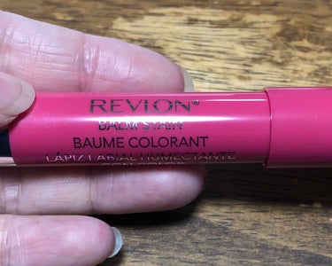 « レブロン バーム ステイン 25 スィートハート»


( Revlon HP引用 )
⦿ 軽いつけ心地で色ながもち、なのにうるおうバーム効果
うるおい成分、シア、マンゴー、ココナツバターの“トリプ