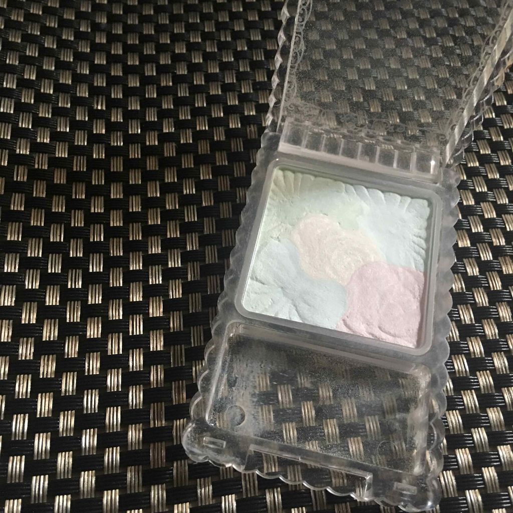 グロウフルールハイライター/キャンメイク/パウダーハイライトを使ったクチコミ(2枚目)