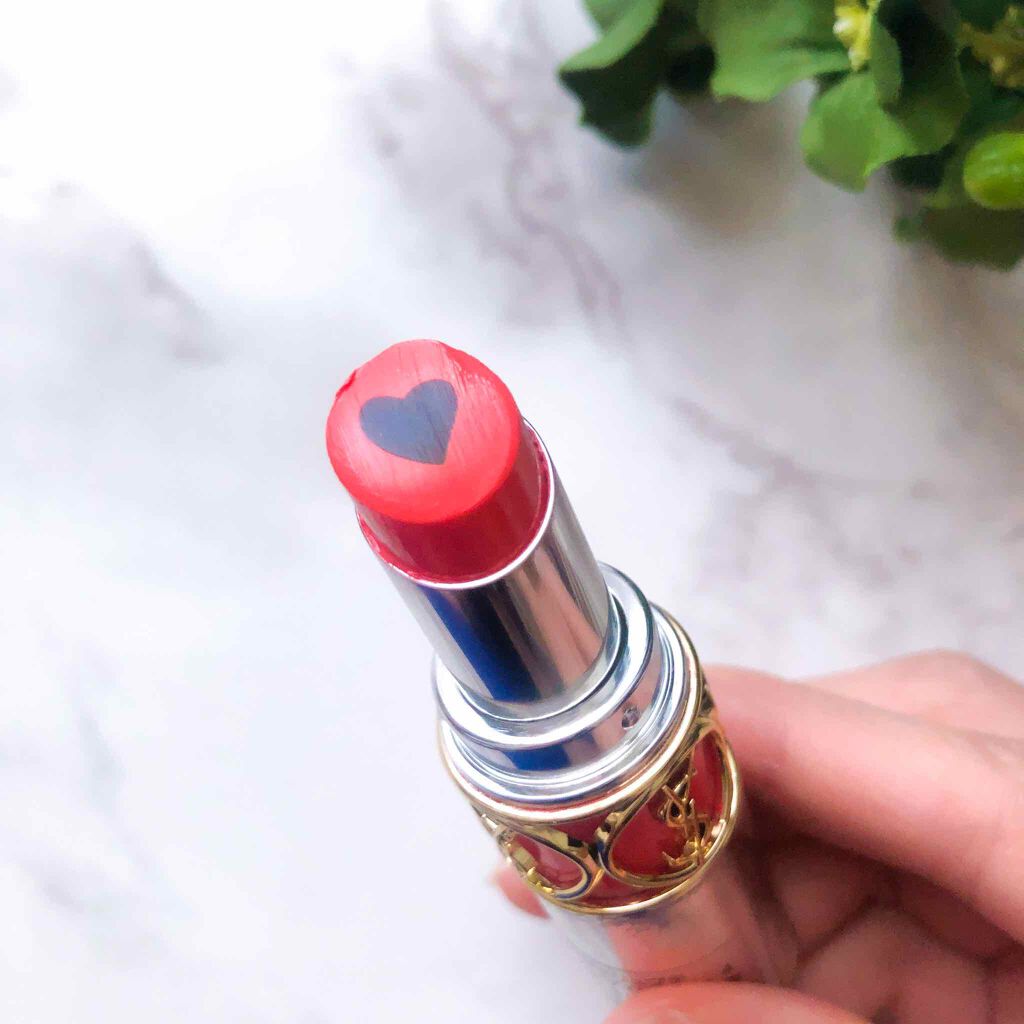 ヴォリュプテ プランプインカラー/YVES SAINT LAURENT BEAUTE/口紅を使ったクチコミ（2枚目）