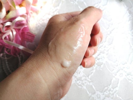 ハンド&ヘア ライトセラム/AUTHENTIC BEAUTY CONCEPT/ハンドクリームを使ったクチコミ(5枚目)