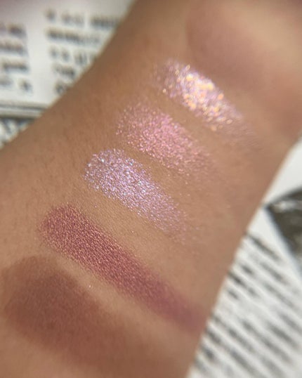 グリッターペディアアイパレット/unleashia/アイシャドウパレットを使ったクチコミ(4枚目)