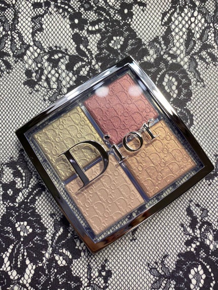 ディオール バックステージ フェイス グロウ パレット/Dior/ハイライトを使ったクチコミ(2枚目)