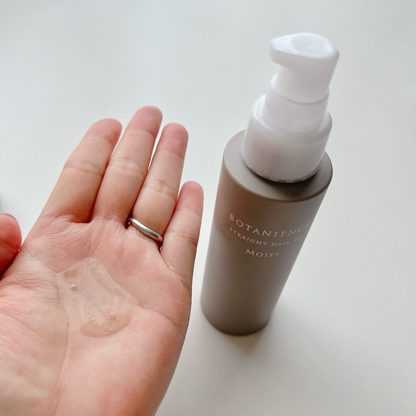 ボタニエンス ストレートヘアオイル モイスト/サンコール/ヘアオイルを使ったクチコミ（2枚目）
