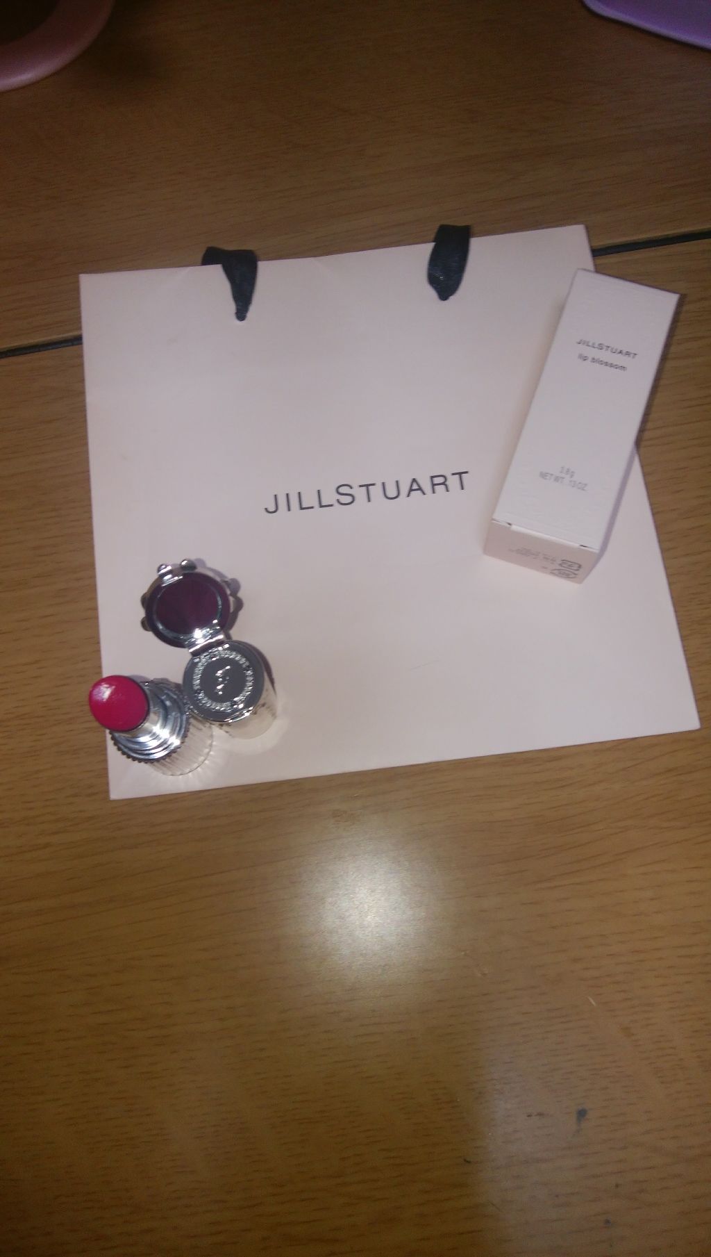 orange_perfume_bhw on LIPS 「私は ジルスチュアートのりっぷぶろっさもを購入しましたいろみは..」(2枚目)