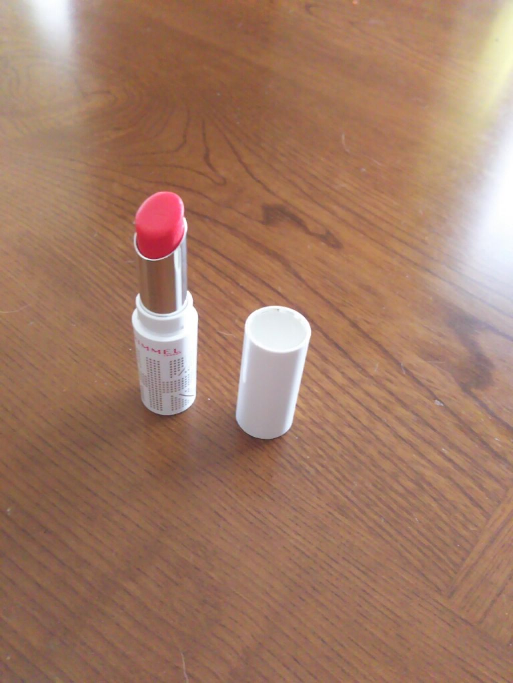 ラスティングフィニッシュ ティントリップ/リンメル ロンドン/リップティントを使ったクチコミ（2枚目）