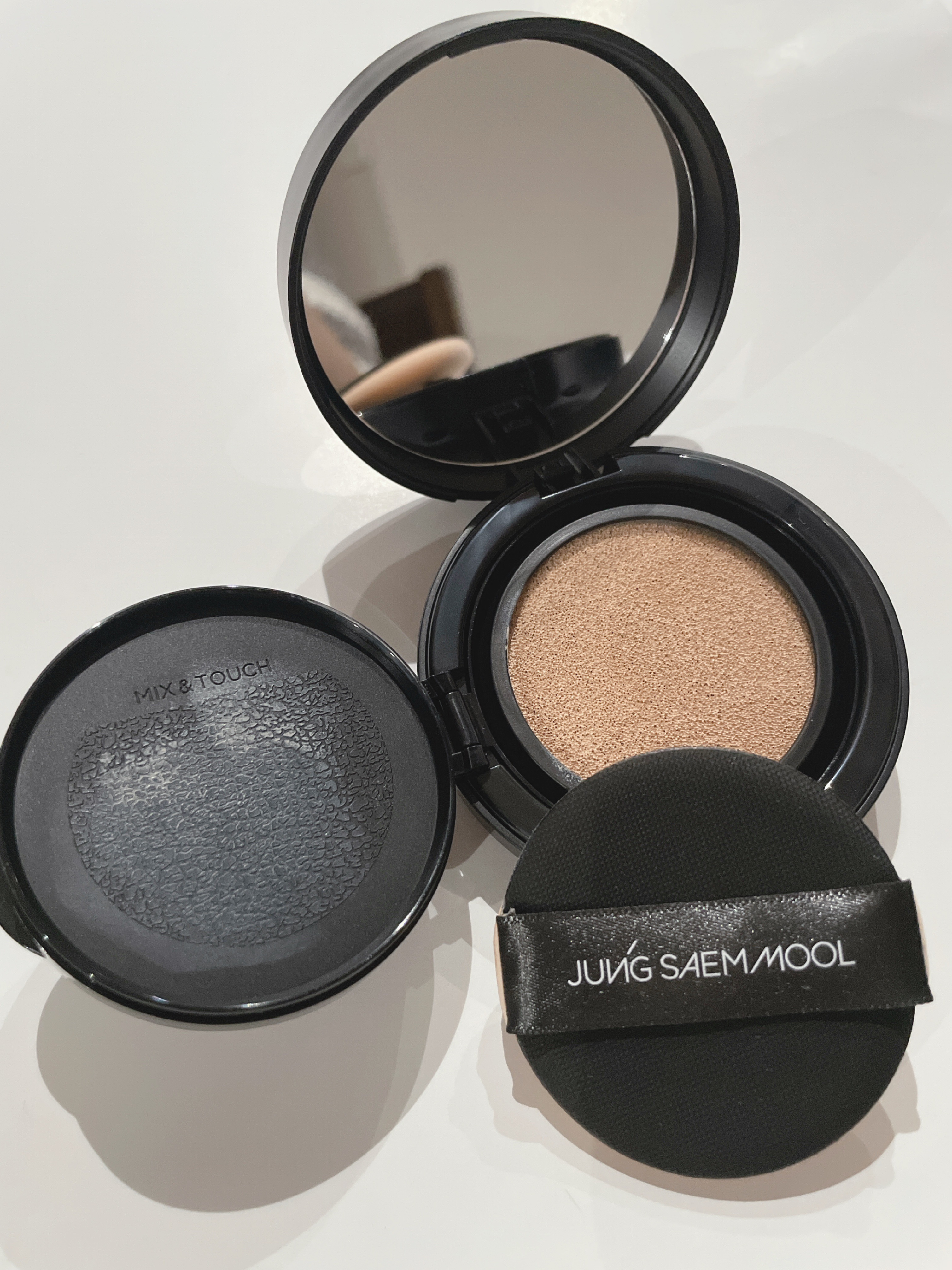 ジョンセンムル スキンヌーダーロングウェアクッション フェアライト/JUNG SAEM MOOL/クッションファンデーションを使ったクチコミ（1枚目）