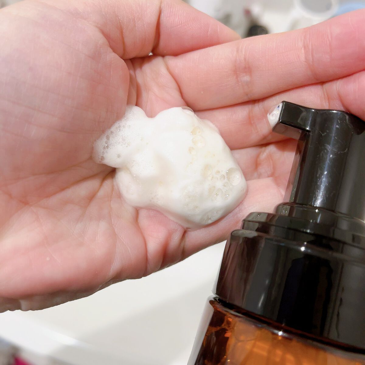 ブラックシュガー パーフェクト ムースフォーム/SKINFOOD/泡洗顔を使ったクチコミ（3枚目）