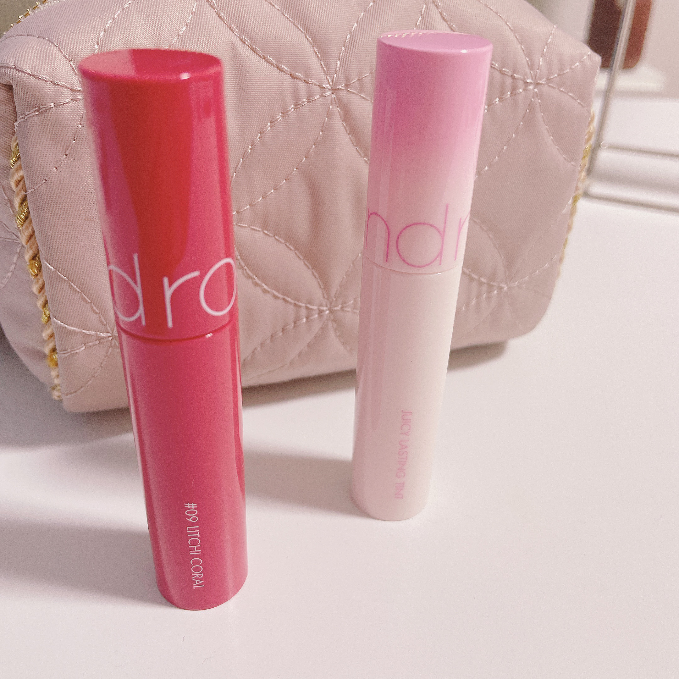 ジューシーラスティングティント/rom&nd/リップティントを使ったクチコミ（1枚目）