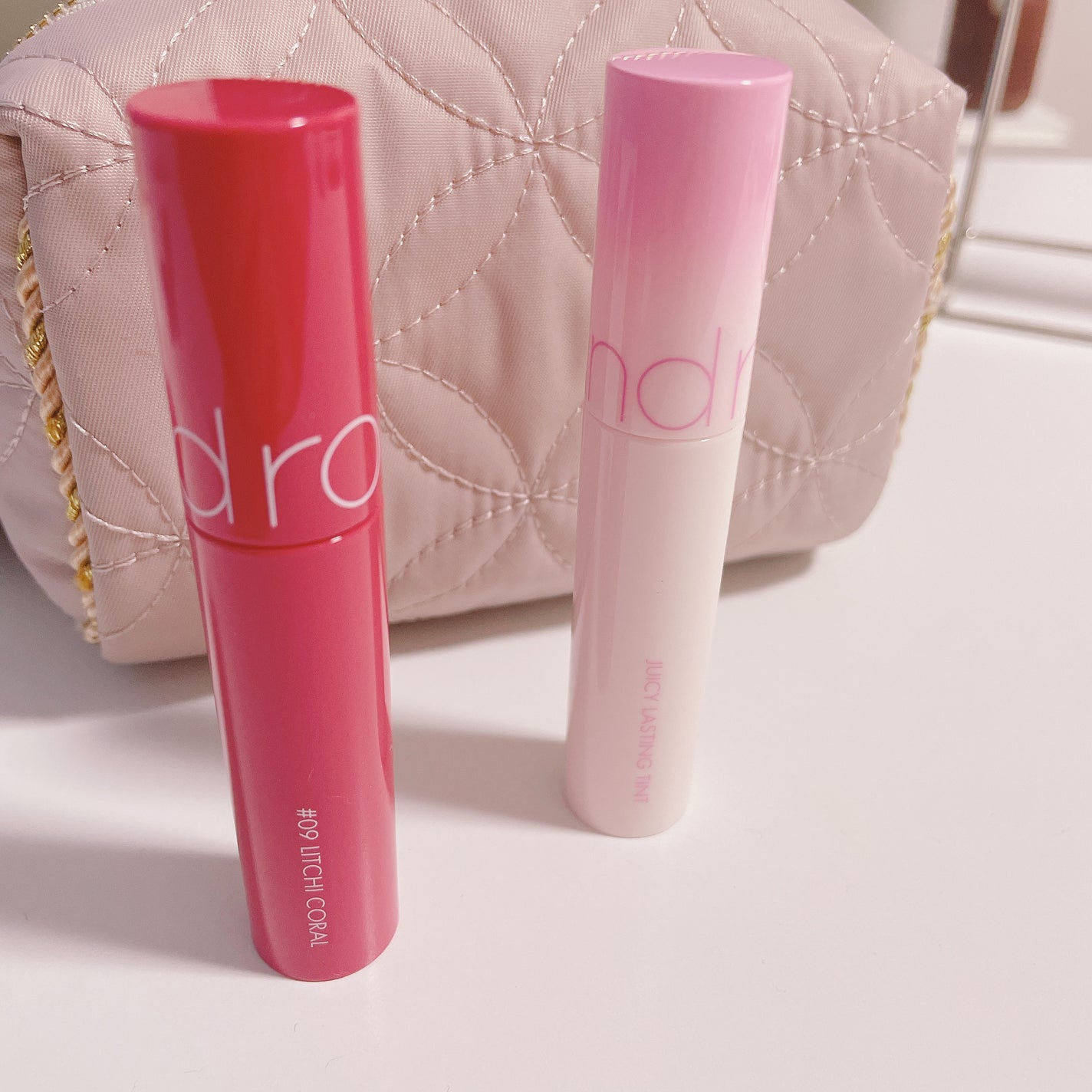 ジューシーラスティングティント/rom&nd/リップティントを使ったクチコミ(1枚目)