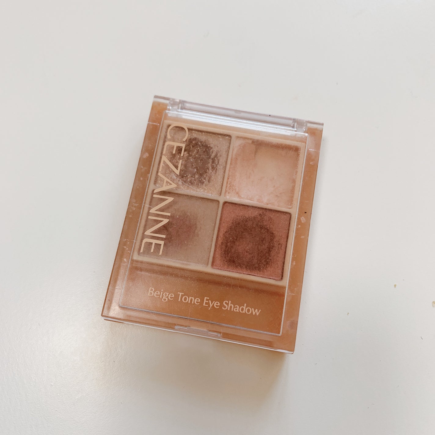 ベージュトーンアイシャドウ/CEZANNE/アイシャドウパレットを使ったクチコミ(2枚目)