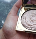 REVOLUTION PRO LUSTRE HIGHLIGHTER