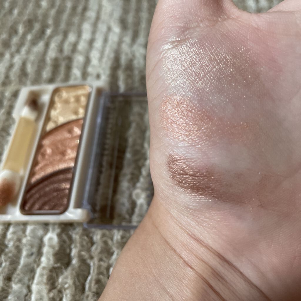 トーンアップアイシャドウ/CEZANNE/アイシャドウパレットを使ったクチコミ（3枚目）