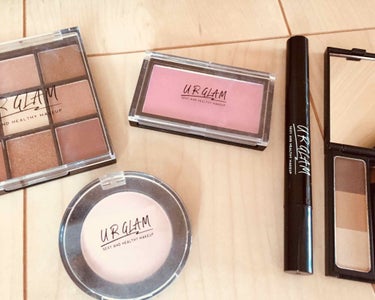 UR GLAM　BLOOMING EYE COLOR PALETTE/U R GLAM/アイシャドウパレットを使ったクチコミ（1枚目）