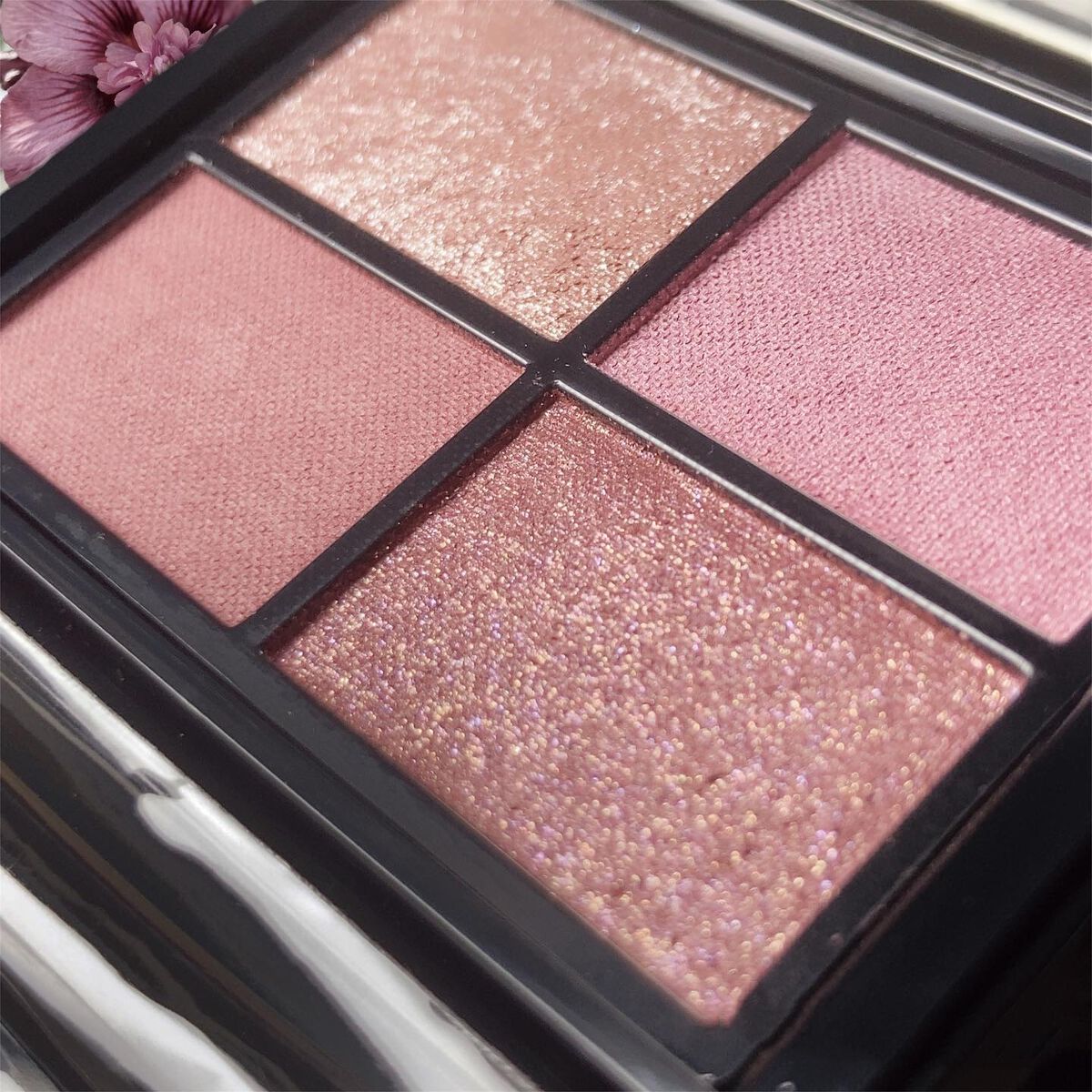 ミネラルクラッシィシャドー/エトヴォス/アイシャドウパレットを使ったクチコミ（1枚目）