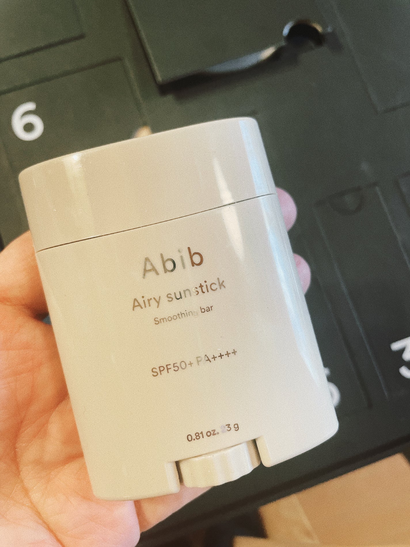 エアリーサンスティックスムージングバー/Abib /日焼け止めスティックを使ったクチコミ(4枚目)