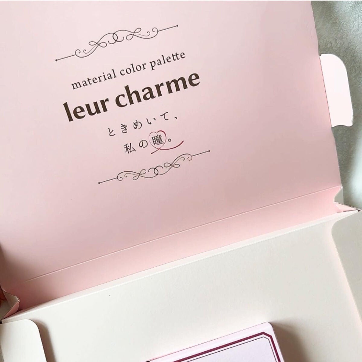 マテリアルカラーパレット/leur charme/アイシャドウパレットを使ったクチコミ(2枚目)