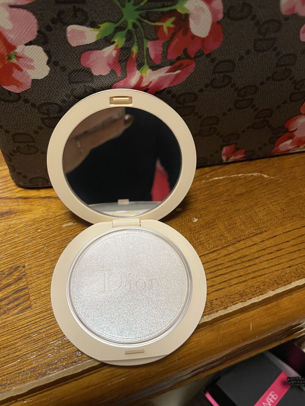 ディオールスキン フォーエヴァー クチュール ルミナイザー/Dior/プレストパウダーを使ったクチコミ（2枚目）