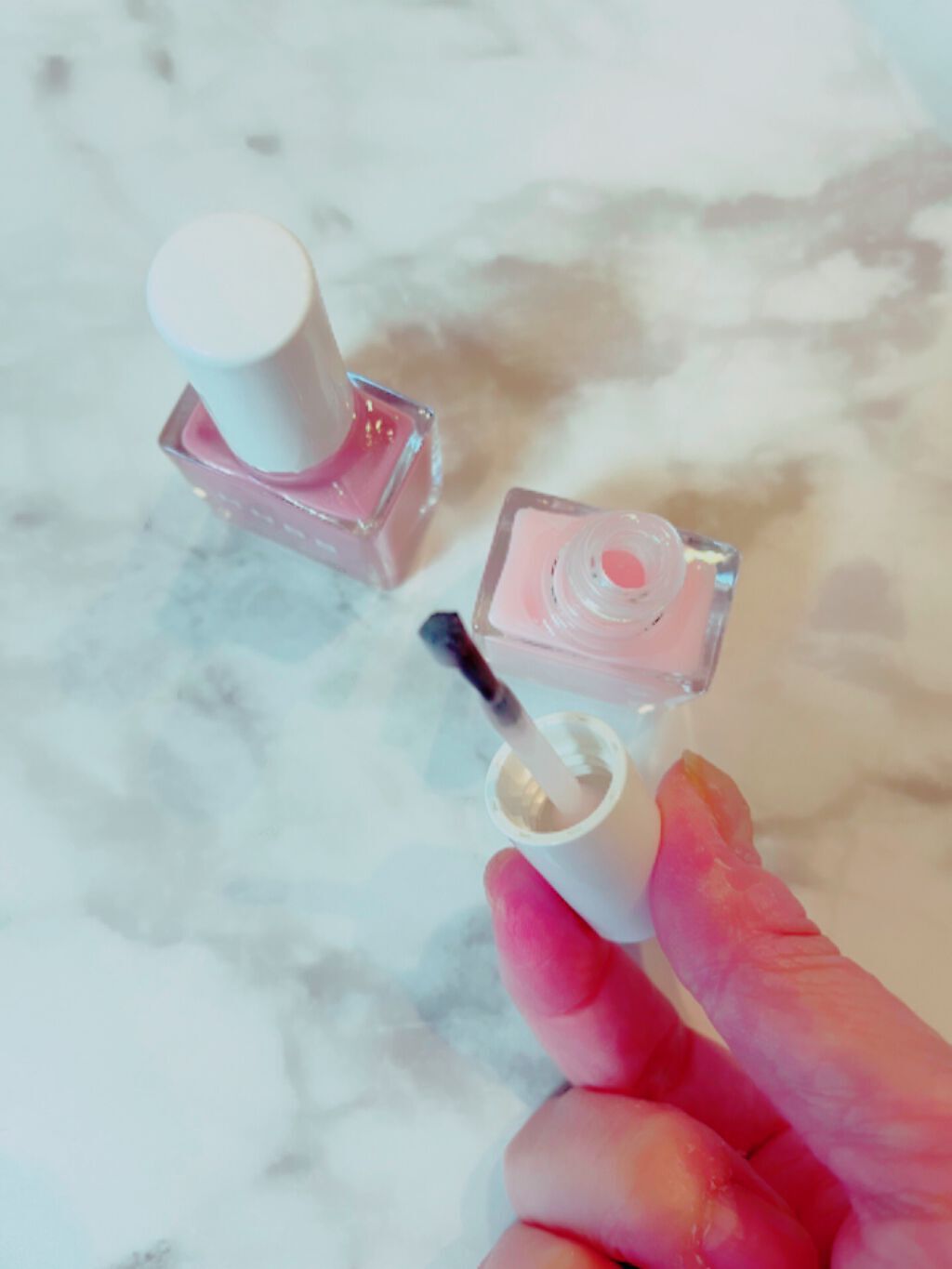 パーフェクトネイルコート カラー/M･N･B･B/オールインワンネイルを使ったクチコミ（2枚目）