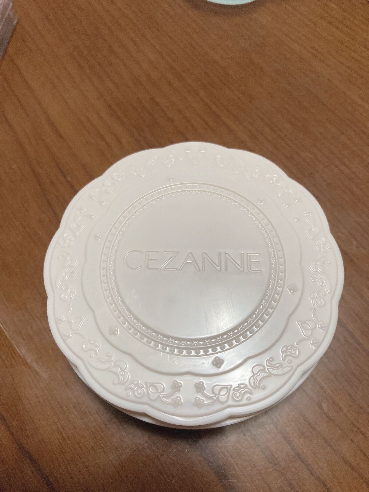 UVシルクカバーパウダー/CEZANNE/プレストパウダーを使ったクチコミ(1枚目)