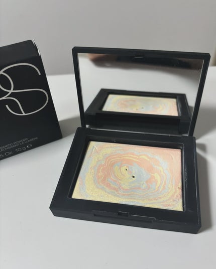 ライトリフレクティング プリズマティックパウダー STARDUST/NARS/プレストパウダーを使ったクチコミ(2枚目)