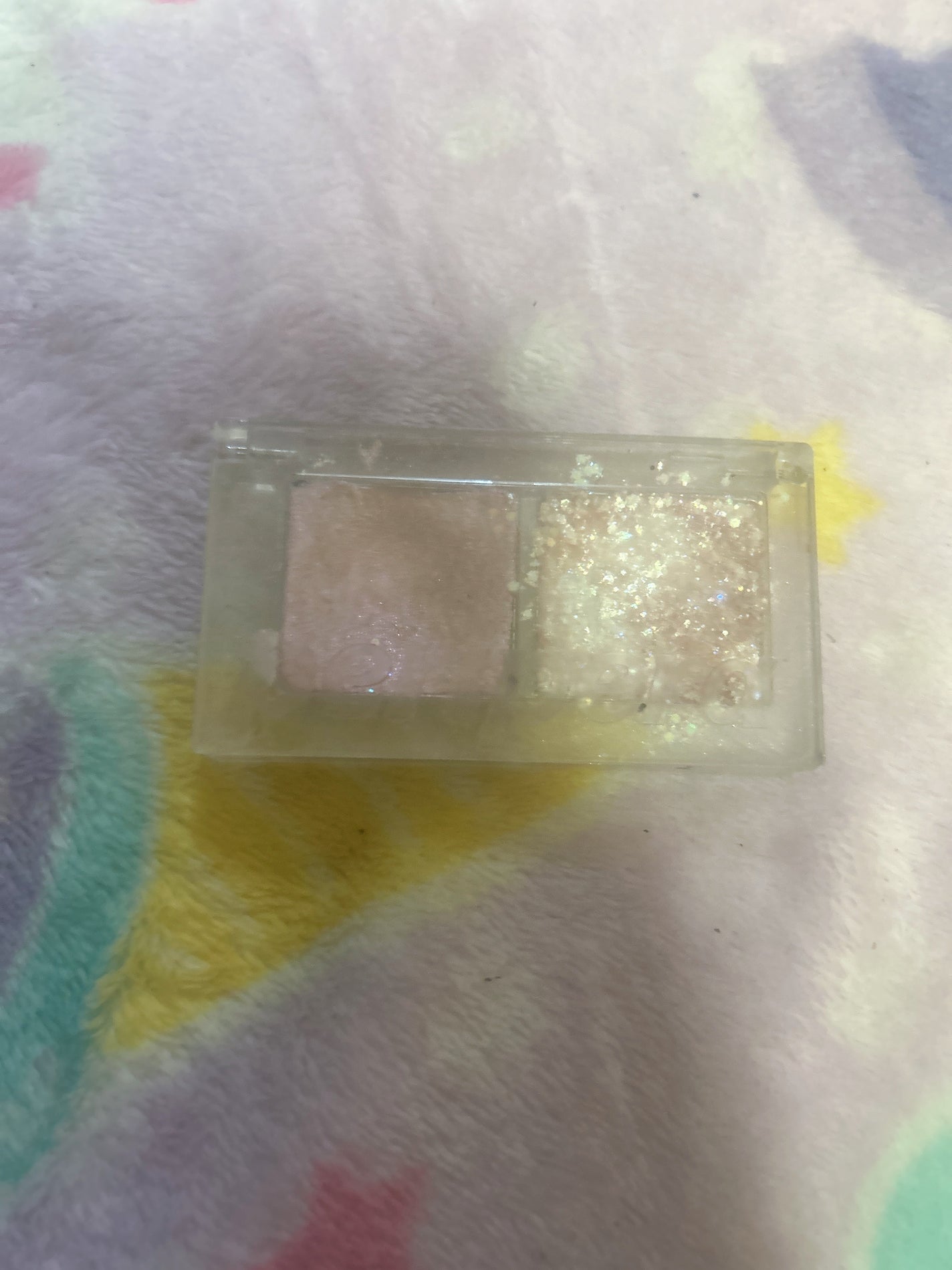 デュオ ポケット グリッター シャドウ/PERIPERA/アイシャドウパレットを使ったクチコミ(1枚目)