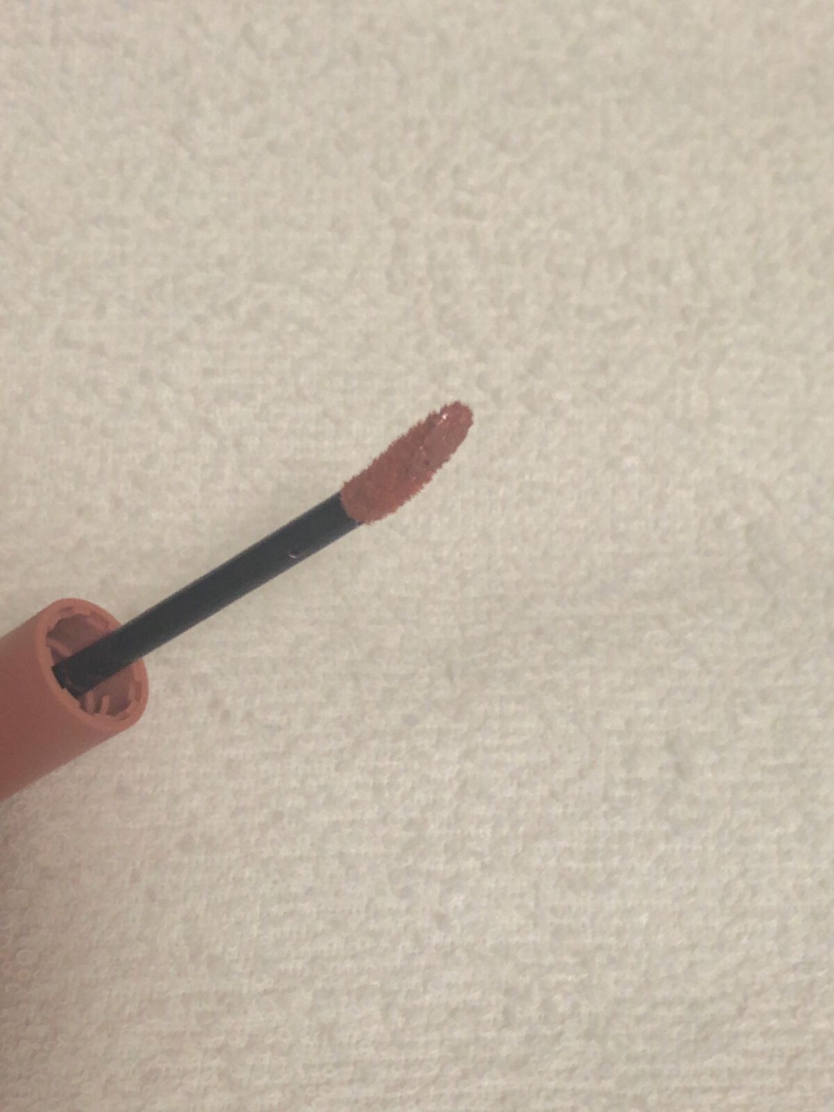 エテュセ アイエディション(リキッドカラー) 01 プリズムコーラル/ettusais/リキッドアイシャドウを使ったクチコミ（2枚目）