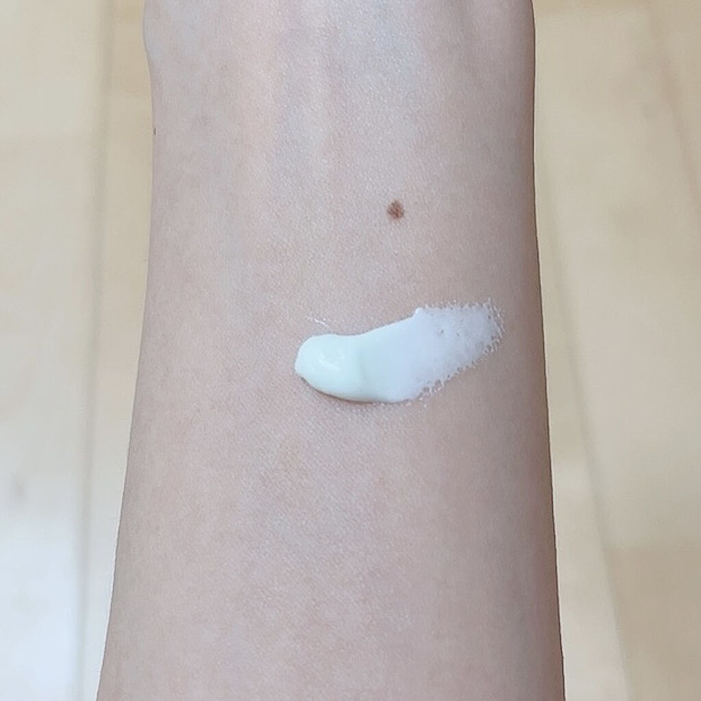 ニュアンスチェンジUV ジェル WT 60g/アリィー/日焼け止めジェルを使ったクチコミ（2枚目）