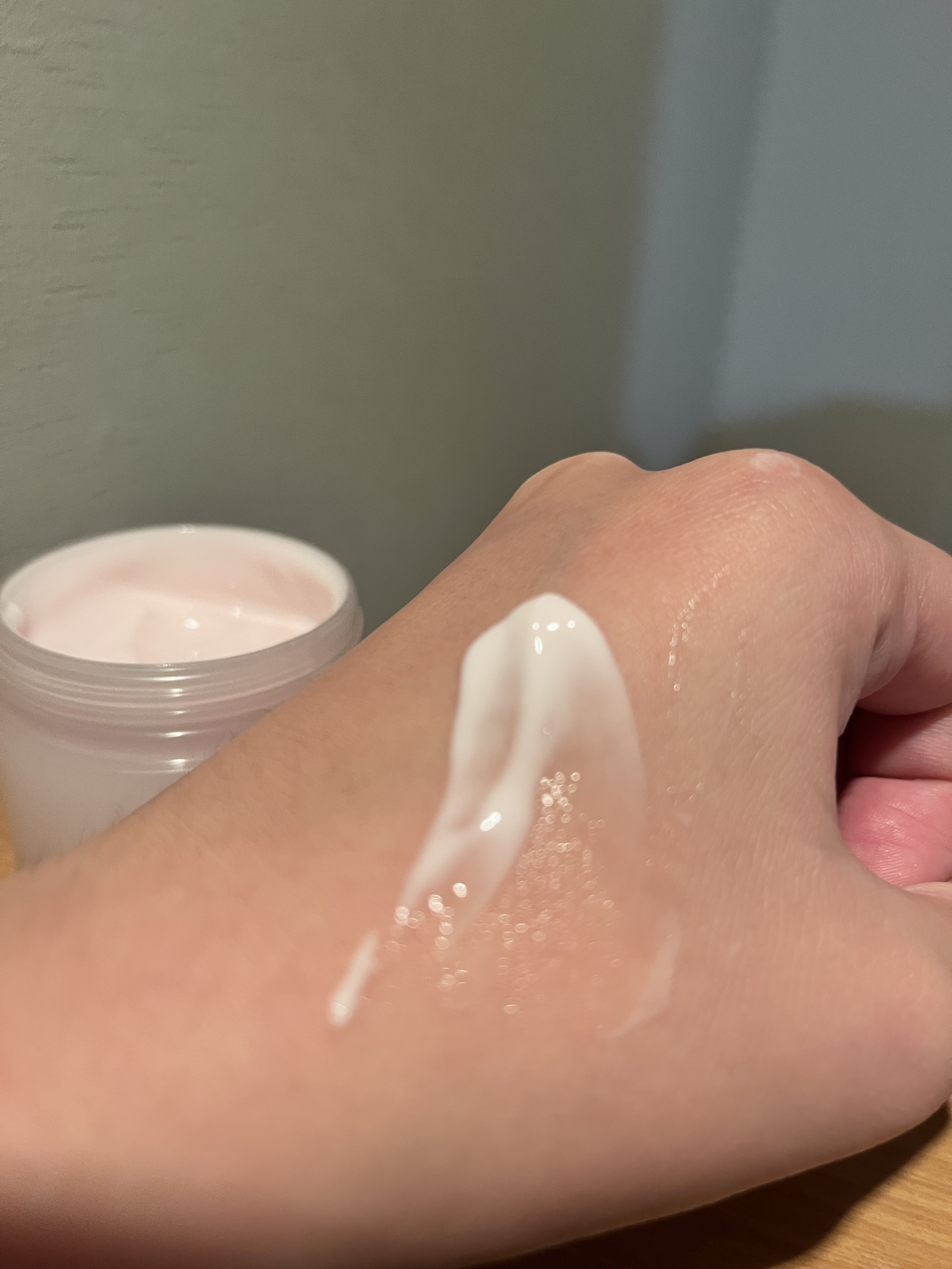 カラミー カラミンノーセバムジェル/Calamee/フェイスクリームを使ったクチコミ（2枚目）