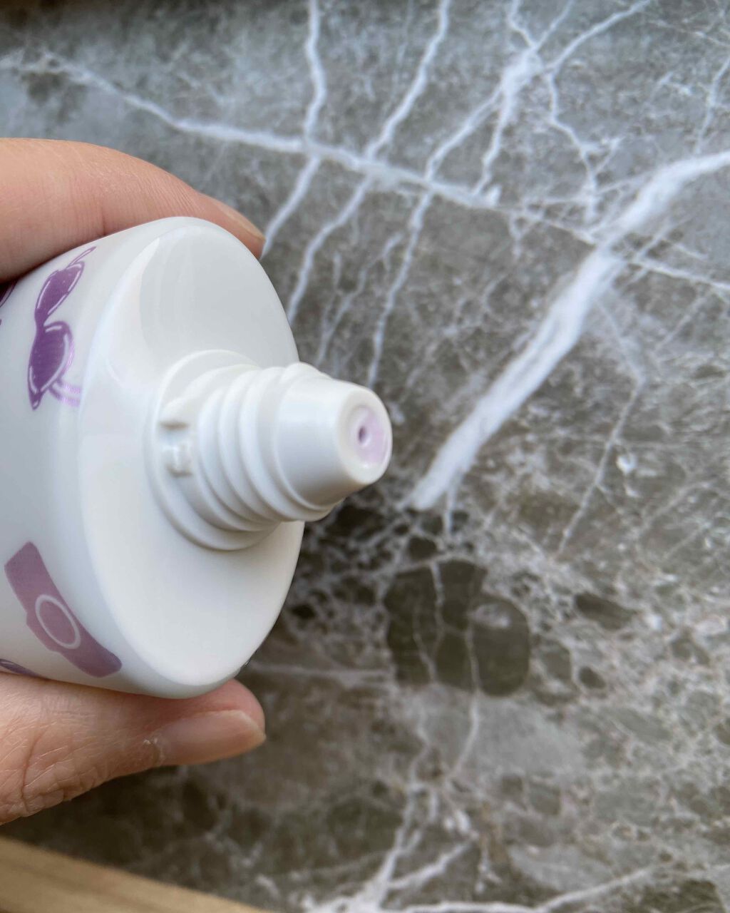 トーンアップUV エッセンス/サンカット®/日焼け止めローションを使ったクチコミ(4枚目)