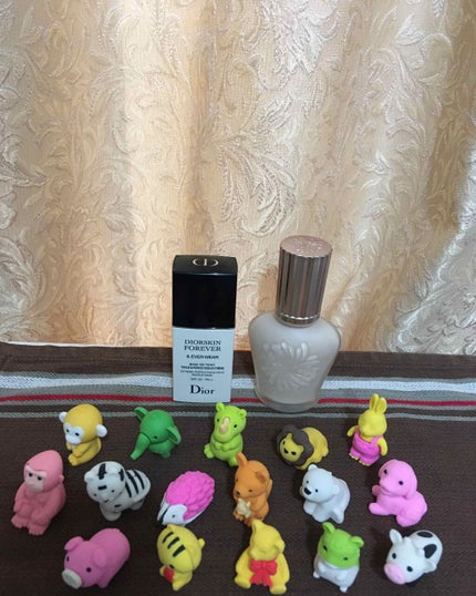 ねこねこ on LIPS 「今の季節どちらの下地が良いのかしら?デイオールデイオールスキン..」(1枚目)