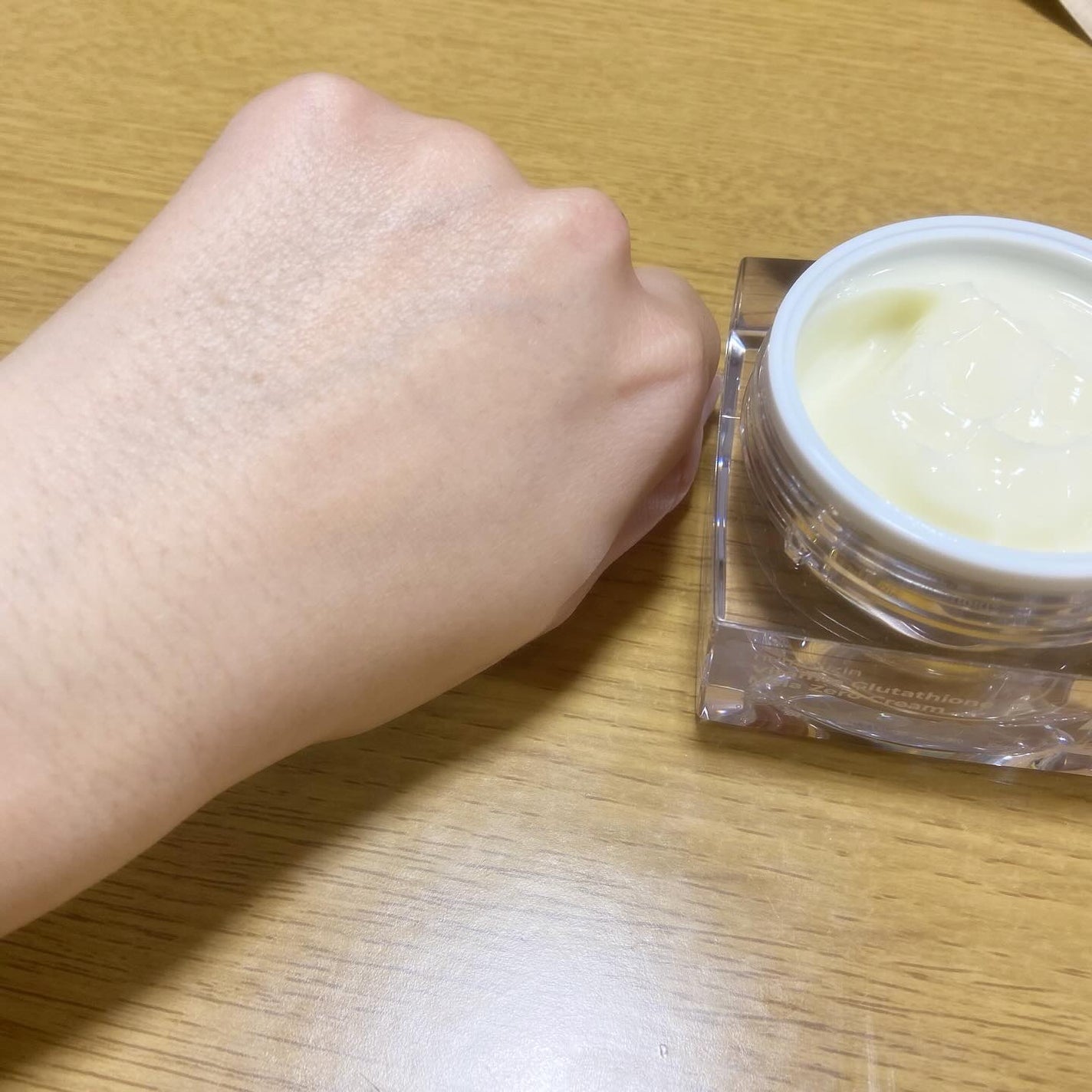 5番 白玉グルタチオンCメラゼロクリーム/numbuzin/フェイスクリームを使ったクチコミ(5枚目)