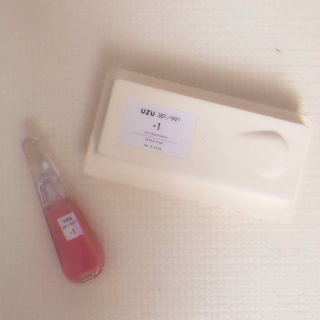 38°C / 99°F リップトリートメント (リップ美容液)/UZU BY FLOWFUSHI/リップケアを使ったクチコミ（1枚目）