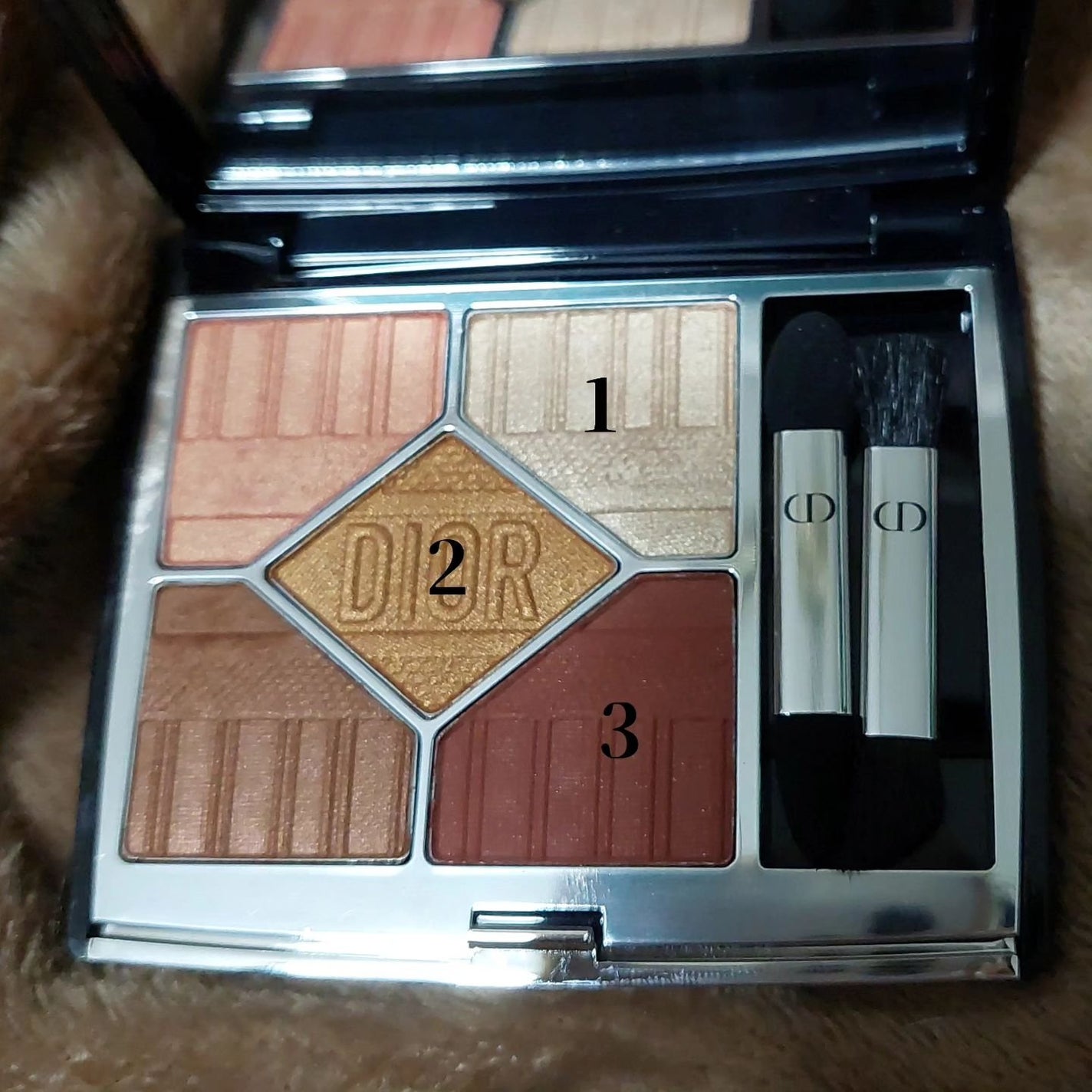 【旧】サンク クルール クチュール/Dior/アイシャドウパレットを使ったクチコミ(2枚目)