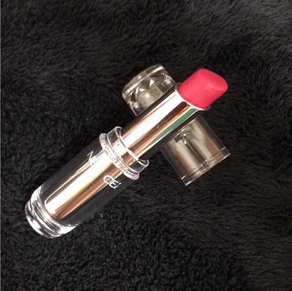 ラスティンググロスリップ/CEZANNE/口紅を使ったクチコミ（2枚目）