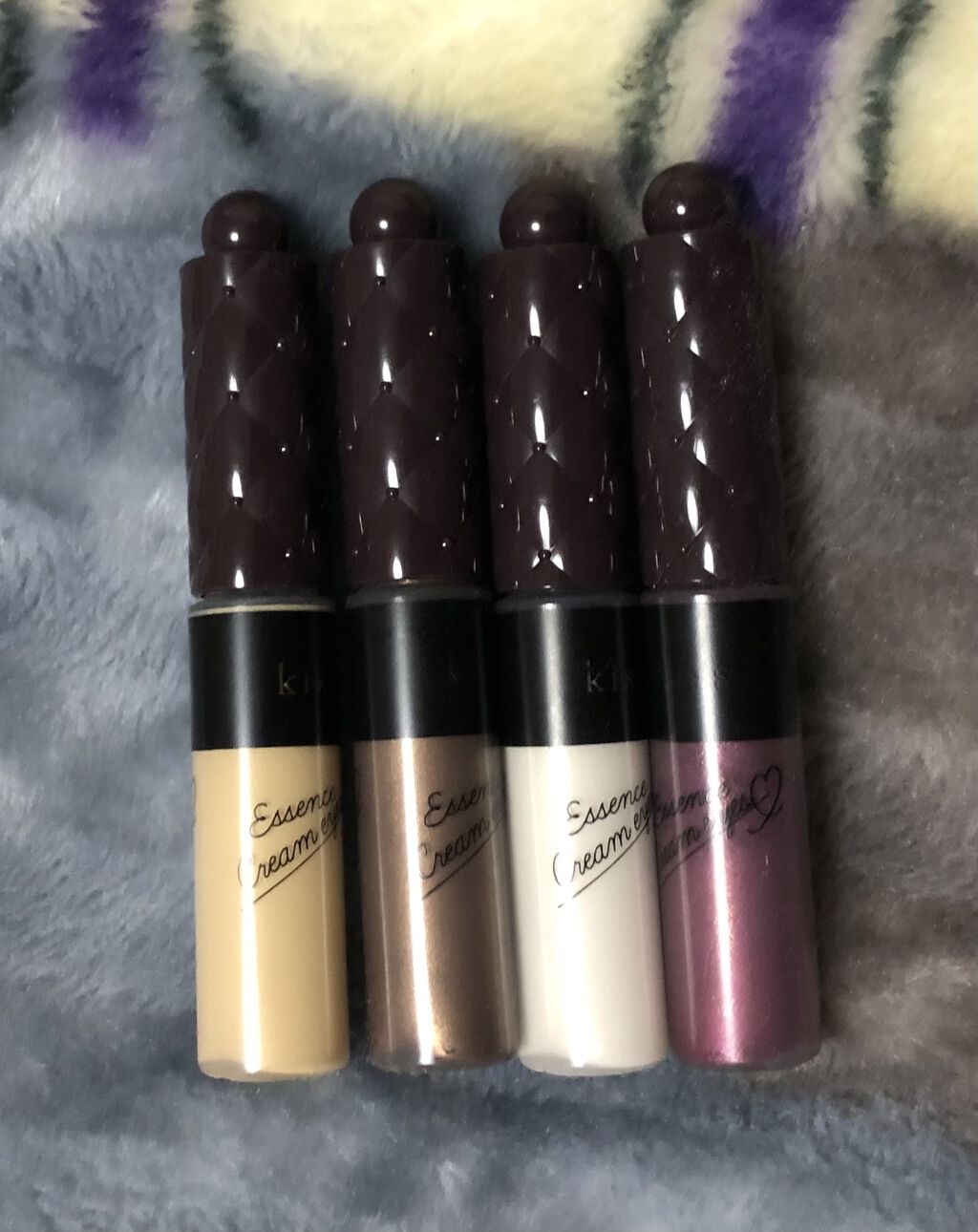 エッセンスクリームアイズ/KiSS/リキッドアイシャドウを使ったクチコミ（1枚目）