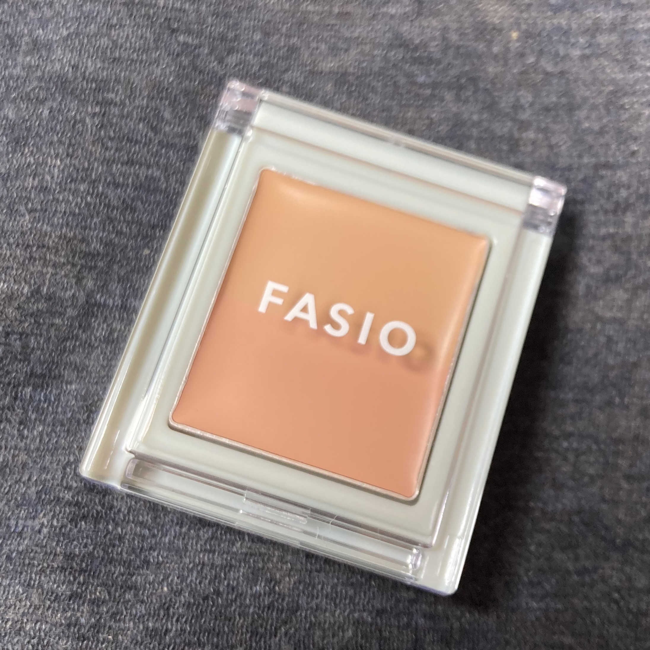 エアリーステイ コンシーラー/FASIO/パレットコンシーラーを使ったクチコミ（2枚目）