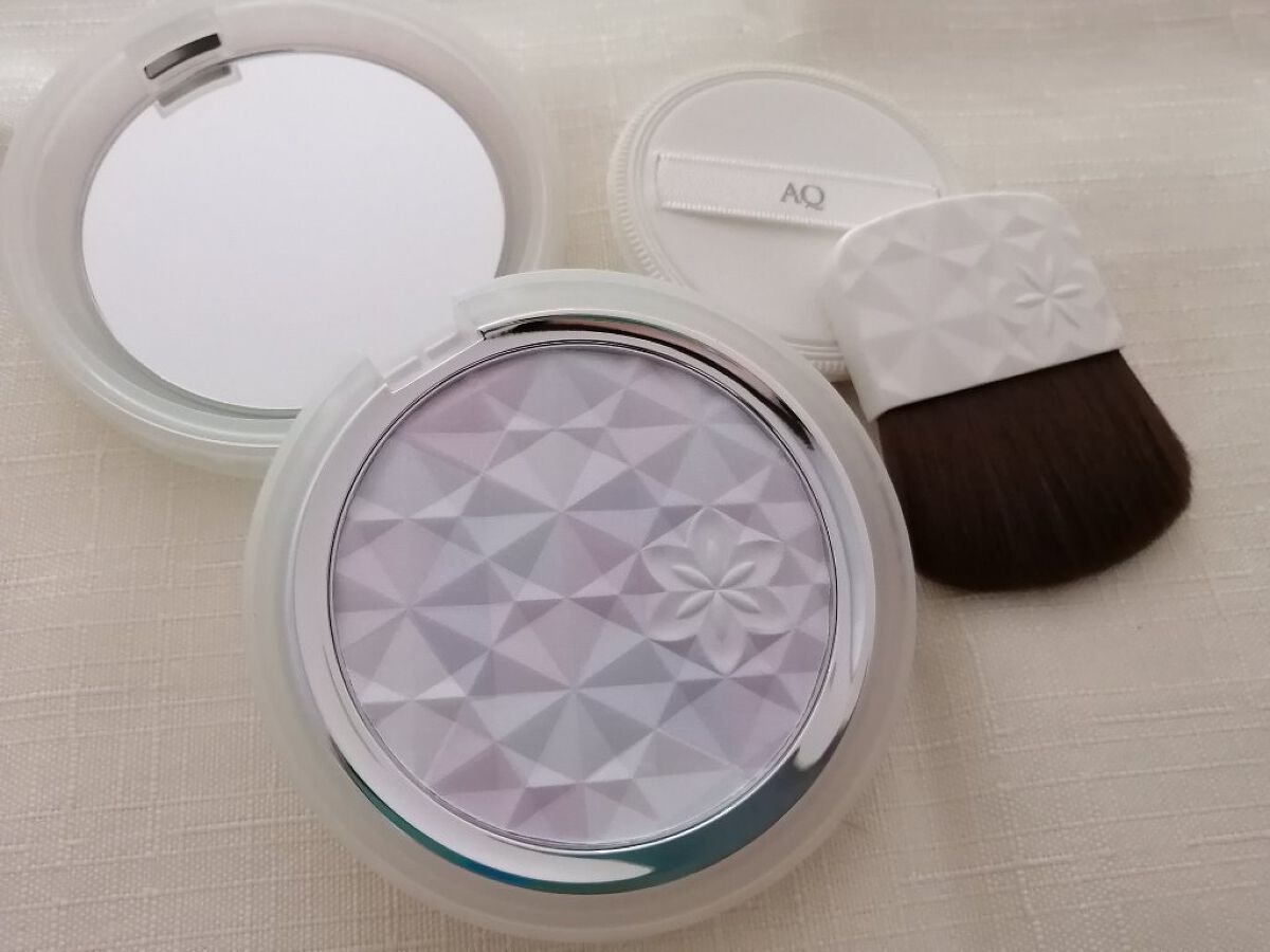 ＡＱ　オーラ リフレクター/DECORTÉ/プレストパウダーを使ったクチコミ（2枚目）