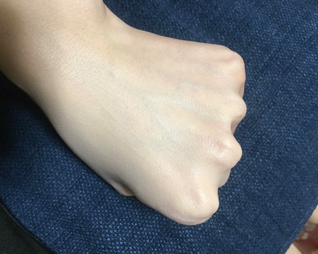 純白専科　すっぴん色づく美容液フォンデュ/SENKA（専科）/リキッドファンデーションを使ったクチコミ（3枚目）