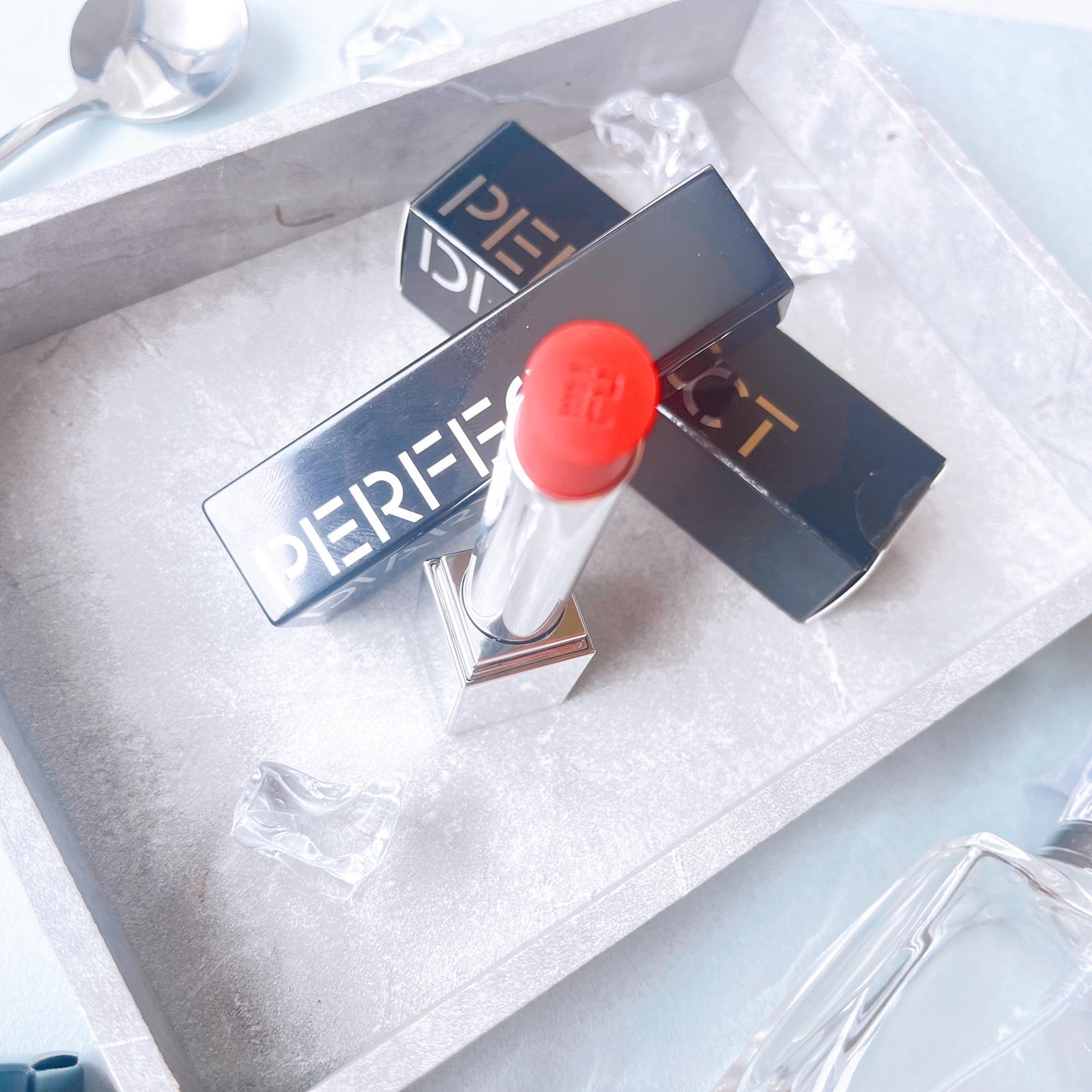 エッセンスコンシーリング UV クッションファンデーション/PERFECT DIARY/クッションファンデーションを使ったクチコミ(2枚目)