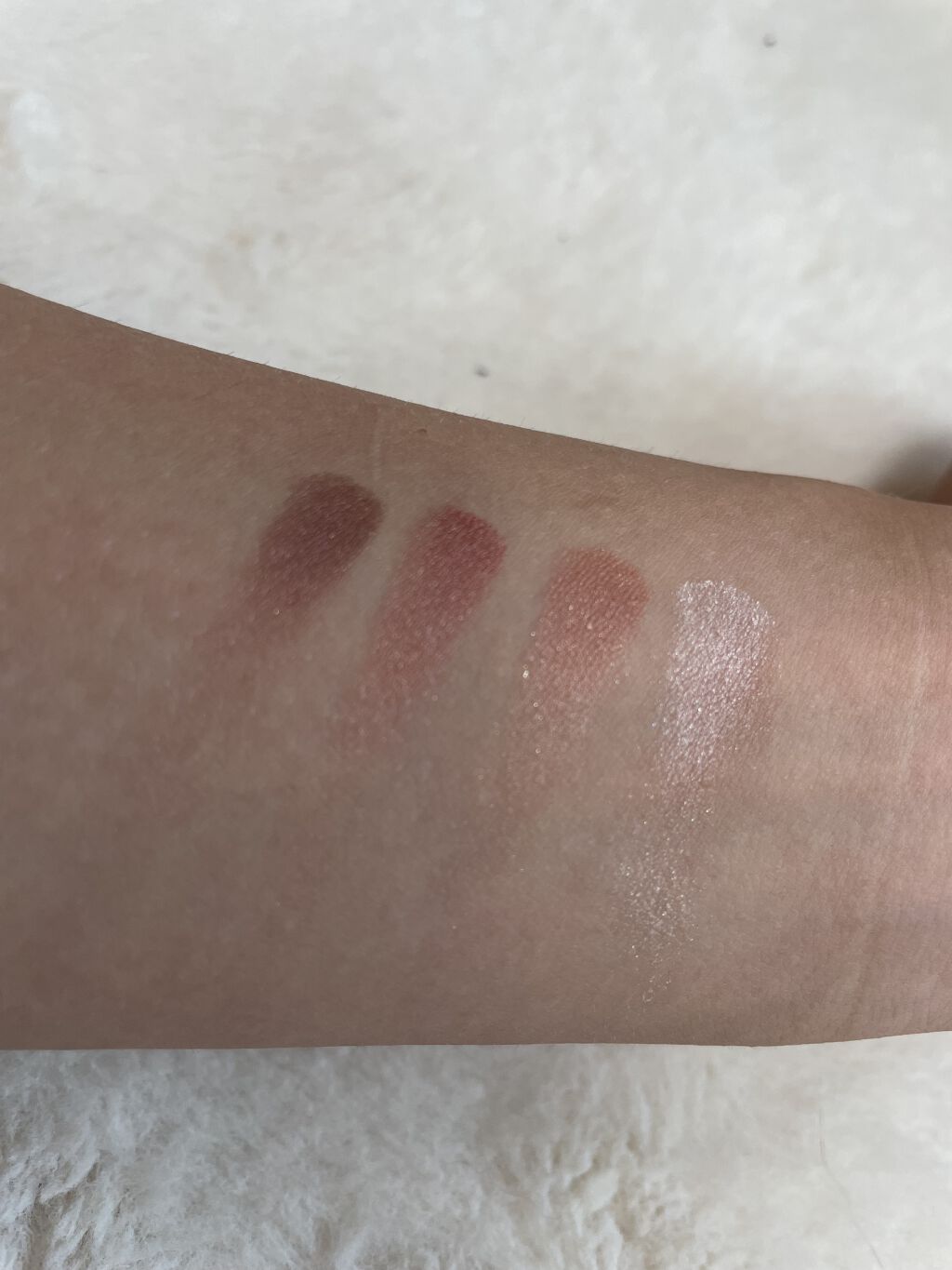 シルキースフレアイズ/キャンメイク/アイシャドウパレットを使ったクチコミ（2枚目）