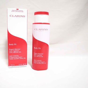 ⌘  CLARINS body fit
200ml (¥8000→3775)
---------------------------------
.
やっと開封しました👏🏻
.
高くて買えなかったbod